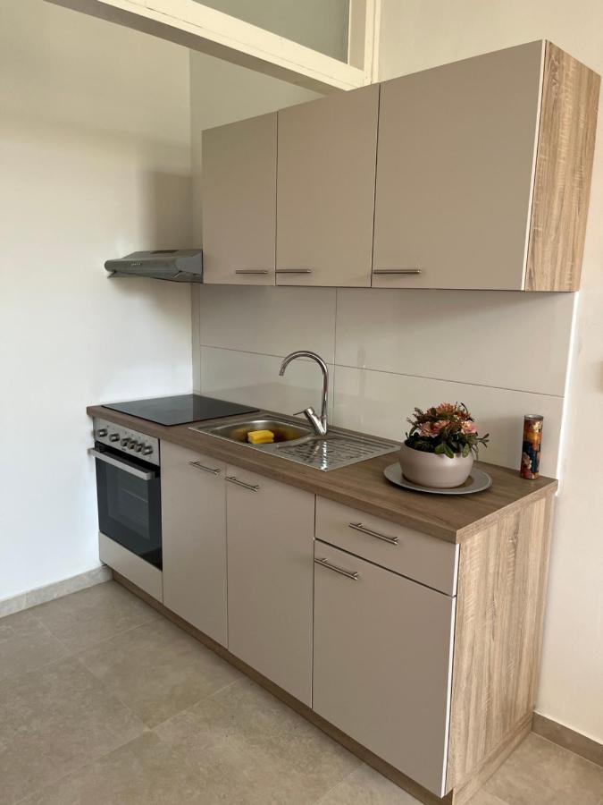 Apartment Kairos Trogir Eksteriør billede